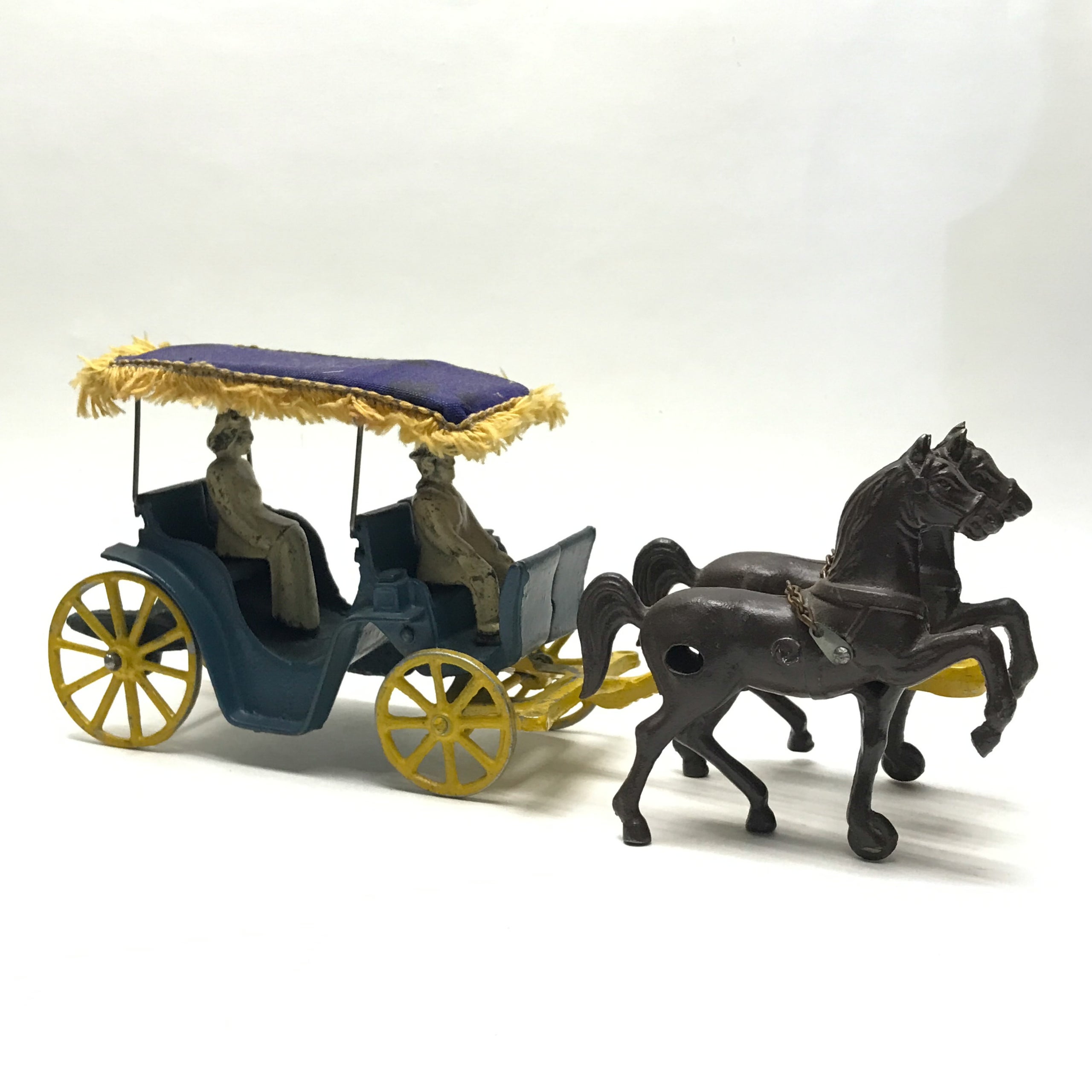 Horse and buggy toy clearance